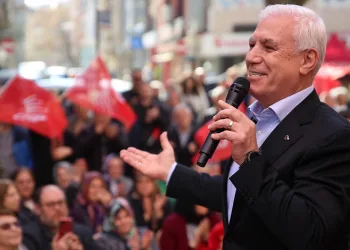 Mustafa Bozbey: “Oy namustur, onu koruyacağız”