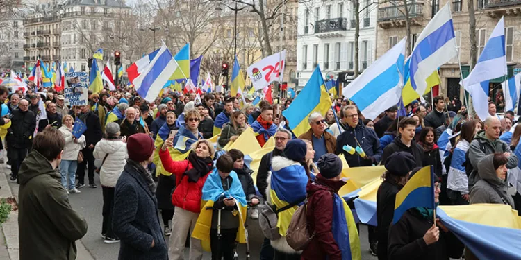 Fransa’da Ukrayna’ya destek gösterisi