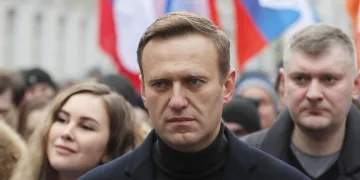 Navalny’nin cenazesi annesine teslim edildi