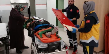 Samsun’da motosiklet yayaya çarptı: 2 yaralı