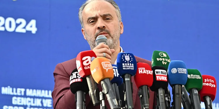 Bursa Büyükşehir’den Yıldırım’a gençlik ve spor merkezi