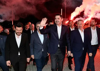 “Fatih’in emanetini, pazarlıklar kumpasından çıkaracağız”
