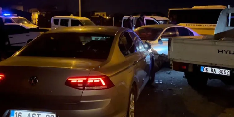 Bursa’da ‘Dur’ ihtarına uymadı, kaza yaparak yakalandı