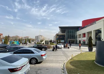 AVM sapığı serbest bırakıldı