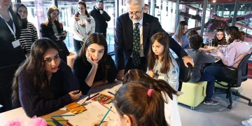 DOST Projesi’ne katılan çocuklar tasarımlara başladı