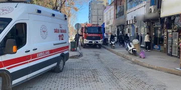 İş yeri yangınında 2 kişi yaralandı