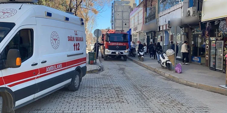 İş yeri yangınında 2 kişi yaralandı