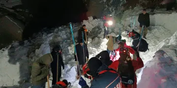 Bingöl’de çığ düştü: 1 kişi aranıyor