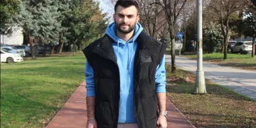 Maskara siparişi hayatlarını alt üst etti