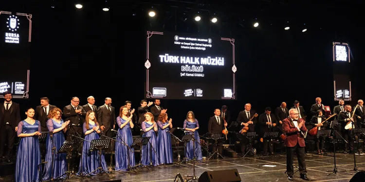 Merinos AKKM’de türkü gecesi