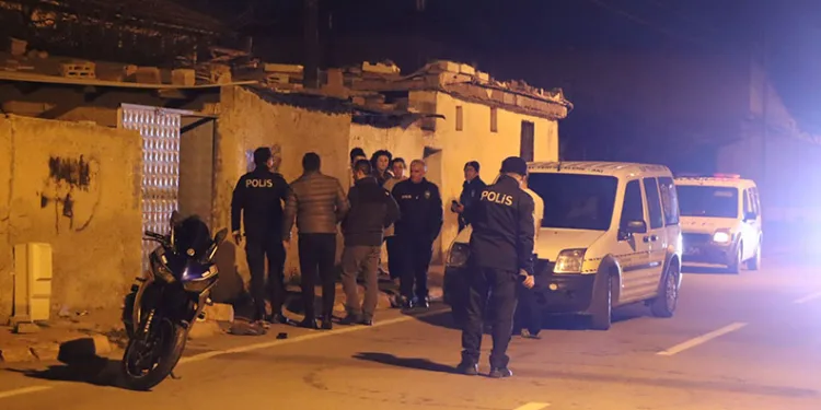 Ailesiyle tartıştı, kazara kendini vurdu