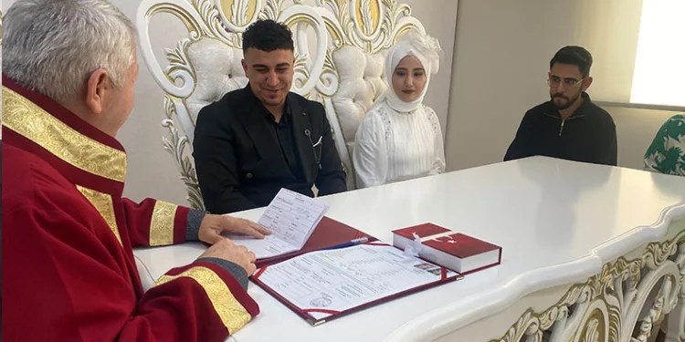 29 Şubat’ta nikah masasına oturdular