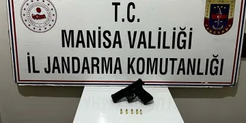 Şüpheli şahıstan tabanca çıktı