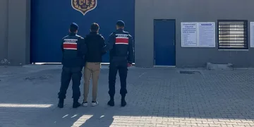 4 ayrı suçtan aranan şahsı JASAT yakaladı