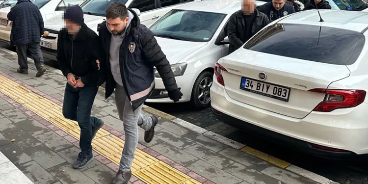 Dolandırıcılık zanlıları gözaltında