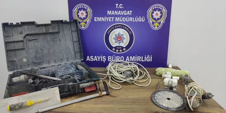 Manavgat’ta 21 ayrı hırsızlık olayına 9 tutuklama