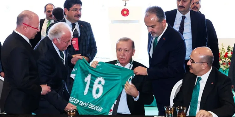 Sinan Bür, Cumhurbaşkanı Erdoğan’la görüştü