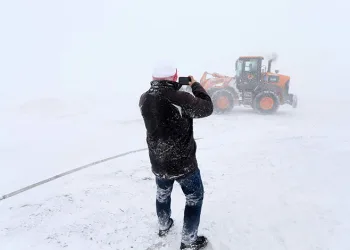 Kars-Ardahan yolu ulaşıma kapatıldı