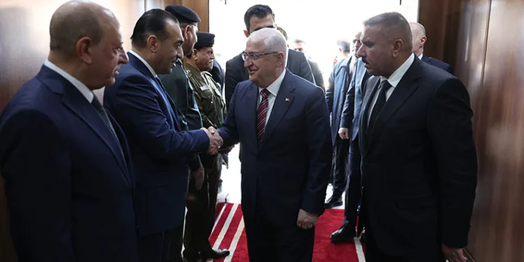 Milli Savunma Bakanı Güler, Irak İçişleri Bakanı Şammari ile görüştü