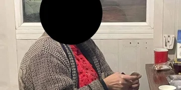 Alzheimer hastası kadın ailesine teslim edildi