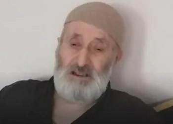 Torununun torununu gördü