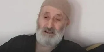 Torununun torununu gördü