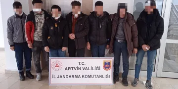 Artvin’de 7 kaçak göçmen yakalandı