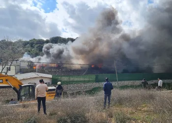 Bodrum’da izolasyon firmasında yangın