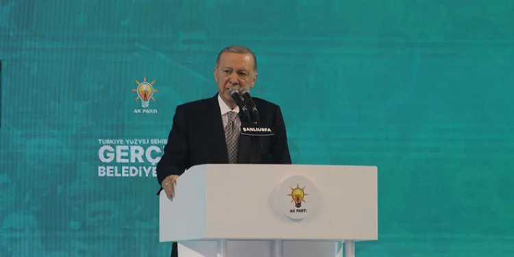 “Herkes siyasetçi olabilir ama herkes devletçi olamaz”
