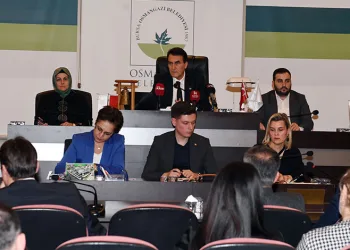 Mustafa Dündar’dan kentsel dönüşüm vurgusu