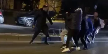 Yol verme kavgasında 2 kişi yaralandı