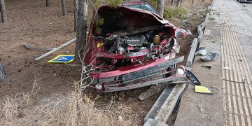 Kaza yapan alkollü sürücü aracını bırakıp gitti