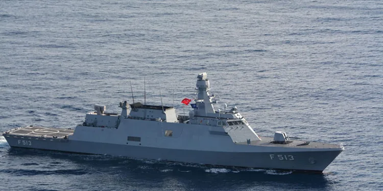 TCG Burgazada deniz muhafızı komutasını devraldı