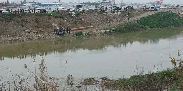 Hatay’da otomobil Asi Nehri’ne uçtu