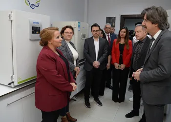 Akademisyenlerden akciğer kanserine yönelik özel proje