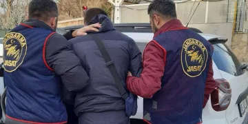 Kasten öldürme suçundan hapis cezası alan 2 firari hükümlü yakalandı