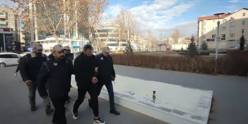 Kırşehir’de, DEAŞ’ın sözde askerlerine operasyon: 6 Gözaltı