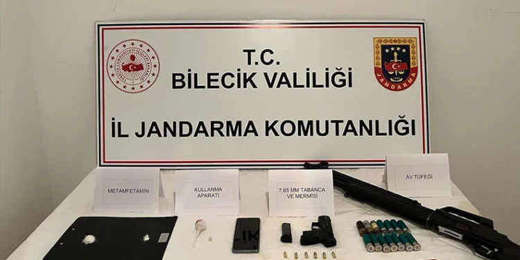 Film sahnelerini aratmayan olayda 2 kişi gözaltına alındı