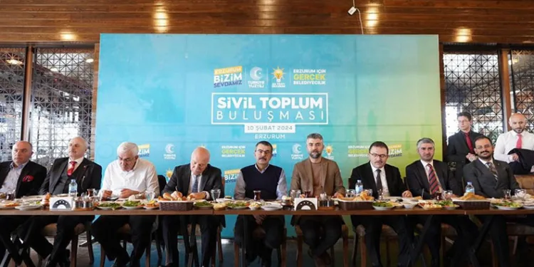 Yusuf Tekin, STK temsilcileri ile bir araya geldi