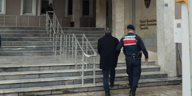 Manisa’da aranan 5 kişi yakalandı