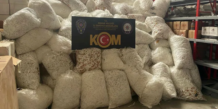 Adana’da 22 milyon 500 bin makaron ele geçirildi