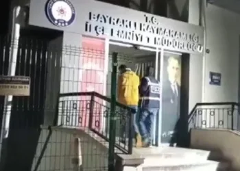 İzmir’de 146 adrese eş zamanlı baskın