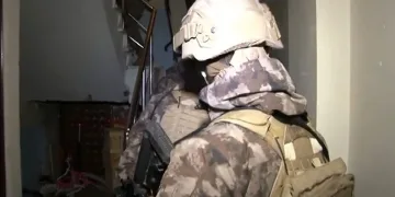 Kocaeli merkezli 6 ilde terör operasyonu: 11 gözaltı
