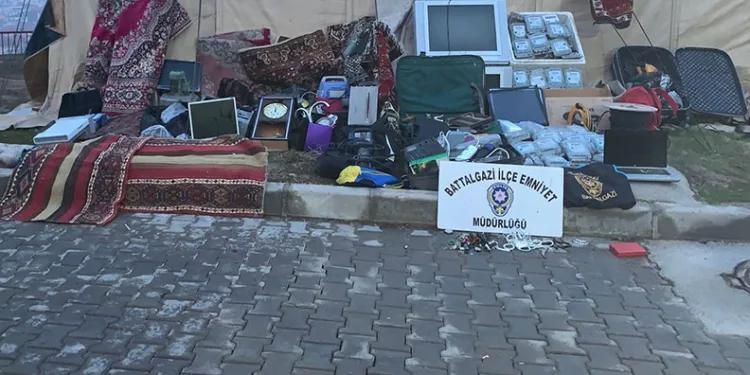 6 ayrı adreste hırsızlık yapan zanlı yakayı ele verdi