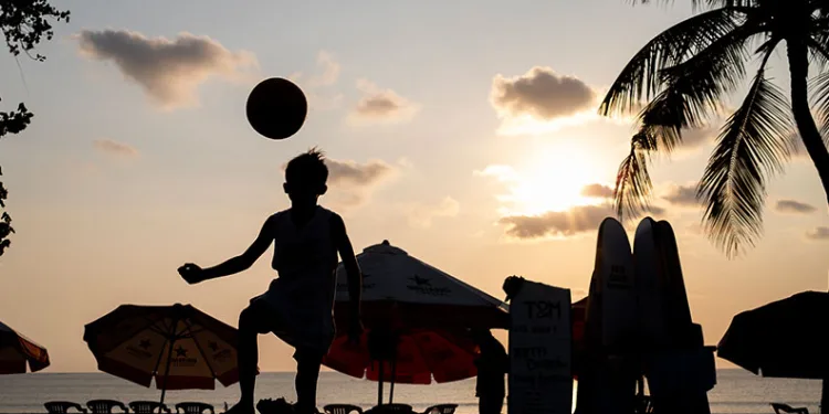 Bali’ye giden turistler vergi ödeyecek