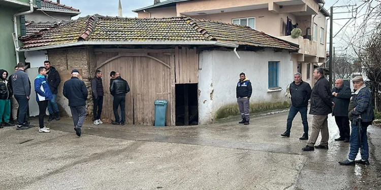 Bursa’da sobadan zehirlenen yaşlı çift hayatını kaybetti