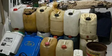 İzinsiz kazı yapan 2 şahıs jandarmaya yakalandı