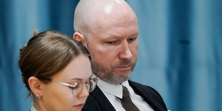 Norveçli terörist Breivik, tecridine son verilmesi için açtığı davayı kaybetti