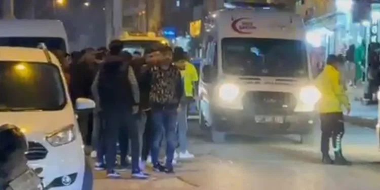 Nusaybin’de motosiklet sürücüsü yayaya çarptı: 1 yaralı