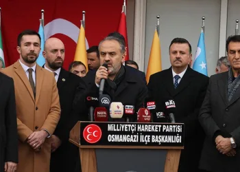 Alinur Aktaş’tan Bozbey’e eleştiri